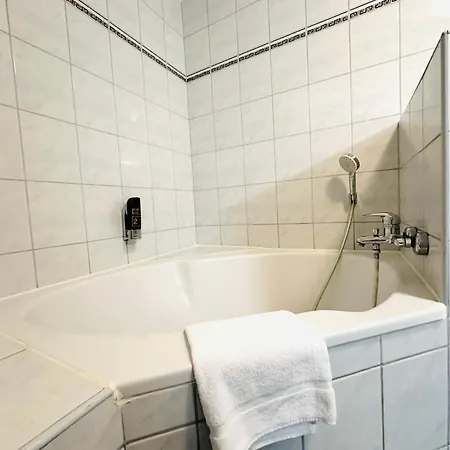 Familienapartment Muenzgasse Mit Blick Zur Frauenkirche Дрезден